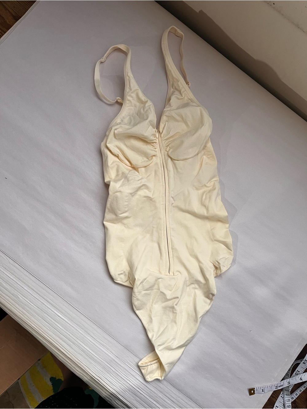 HALARA Cream Seamless Flow Zipper Tummy Control Lounge Shapewear One-Piece Lg - Picture 3 of 8
